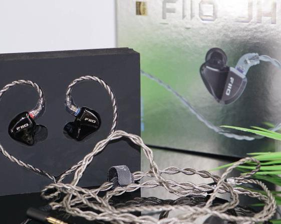 Обзор пятидрайверных наушников FiiO JH5 премиум-класса: Hi-Fi в массы / Аудио и звук / iXBT Live